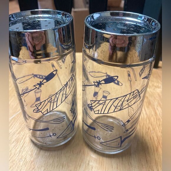 Vintage Kitchen Utensil Pattern Blue Lidded Glass Jars Shaker Spices - Picture 4 of 13